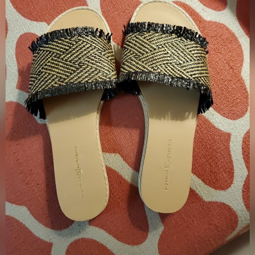 Michelle McDowell slide sandals size 7